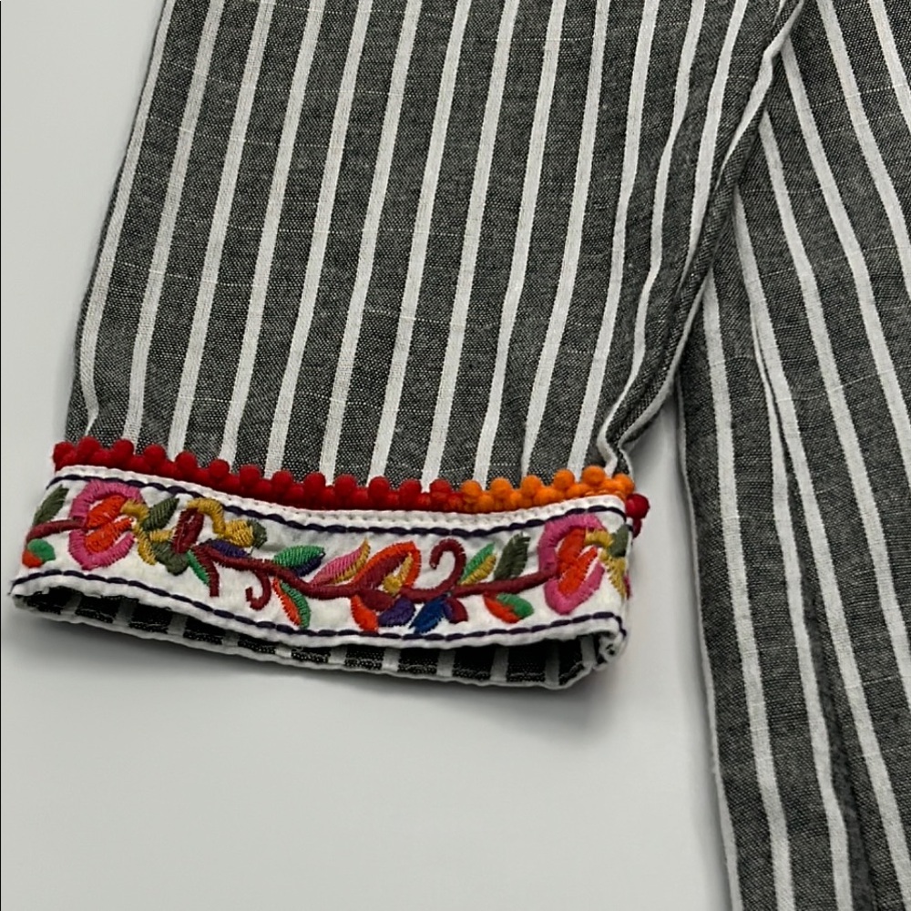 Velzera Embroidered Boho Tunic Gray Striped Pom Pom Blouse Lagenlook Top Small - Picture 5 of 15